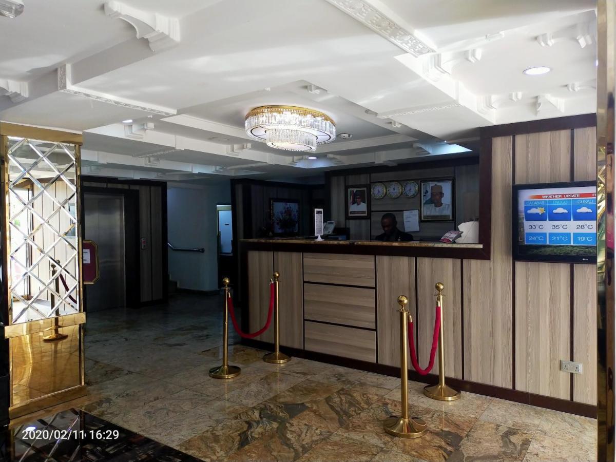 Immaculate Platinum Hotel Abuja Ngoại thất bức ảnh