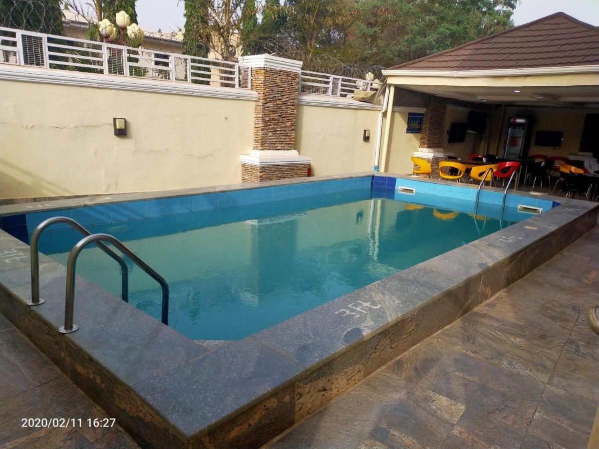 Immaculate Platinum Hotel Abuja Ngoại thất bức ảnh